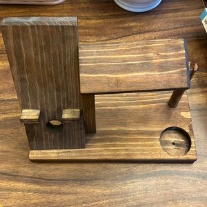 Watch and phone holder